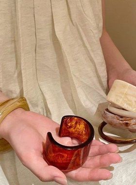 不规则百搭批发晕染手镯亚克力