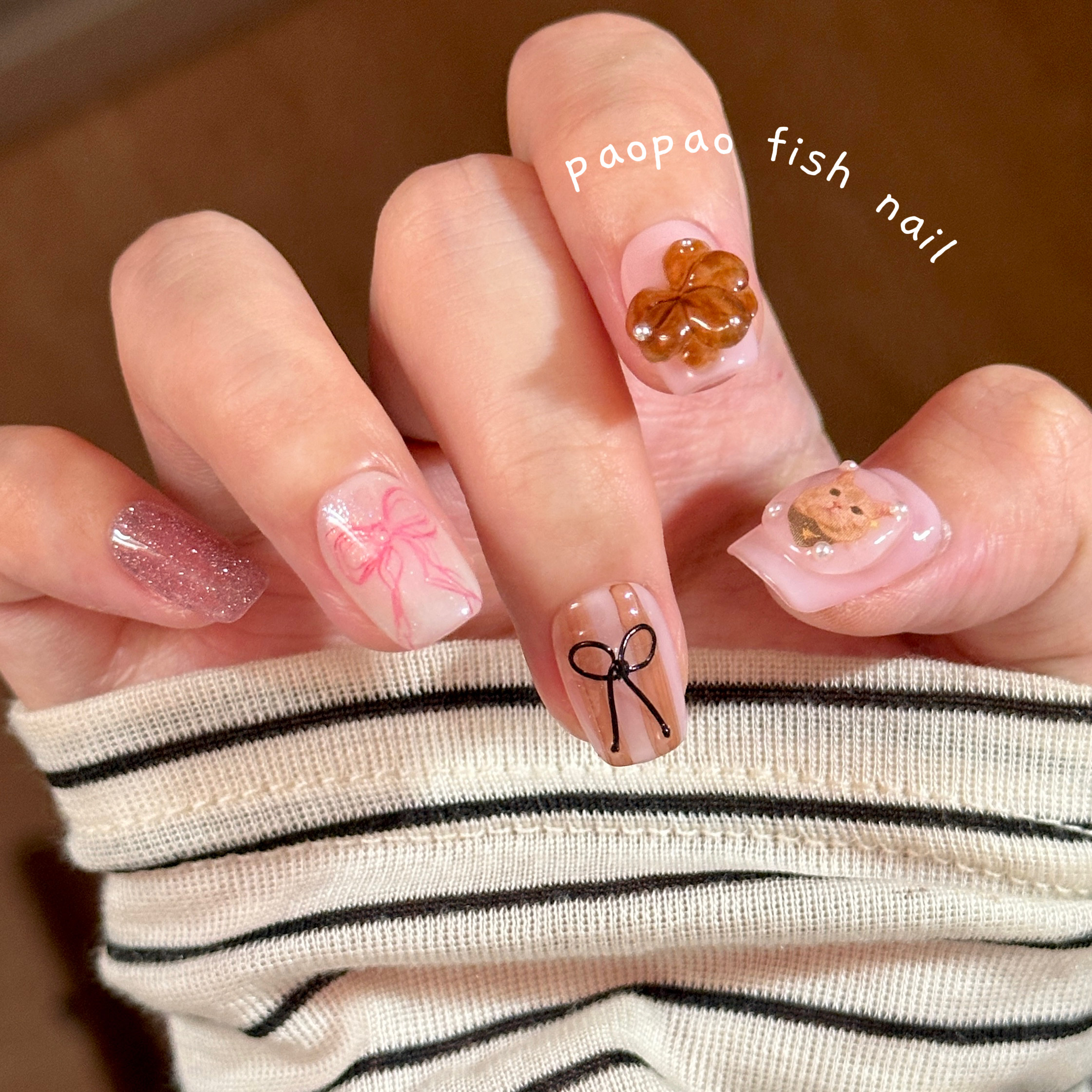 芋泥桃桃 | 粉棕ins风可爱花花立体短甲纯手工定制穿戴甲美甲片,淘宝优惠券,粉丝福利购,淘宝优惠卷