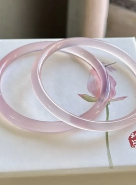 【樱花粉】半粉半白天然玛瑙玉髓手镯翡翠玉镯少女水蜜桃粉叮当镯