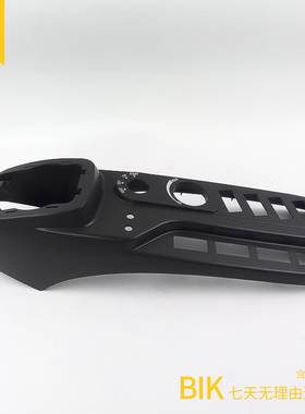 挖机徐工三一75/135/195/205/215/235-8驾驶室扶手箱操纵杆内饰板