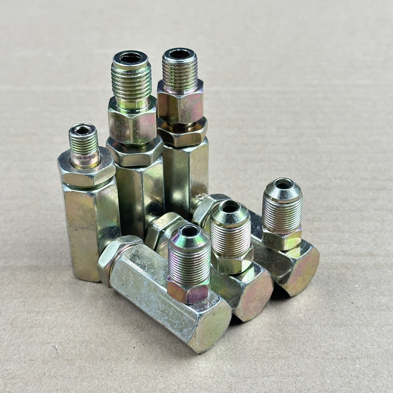 万向黄油枪把万向接头节配件气动黄油抢注油嘴旋转接头油管子对丝,淘宝优惠券,粉丝福利购,淘宝优惠卷