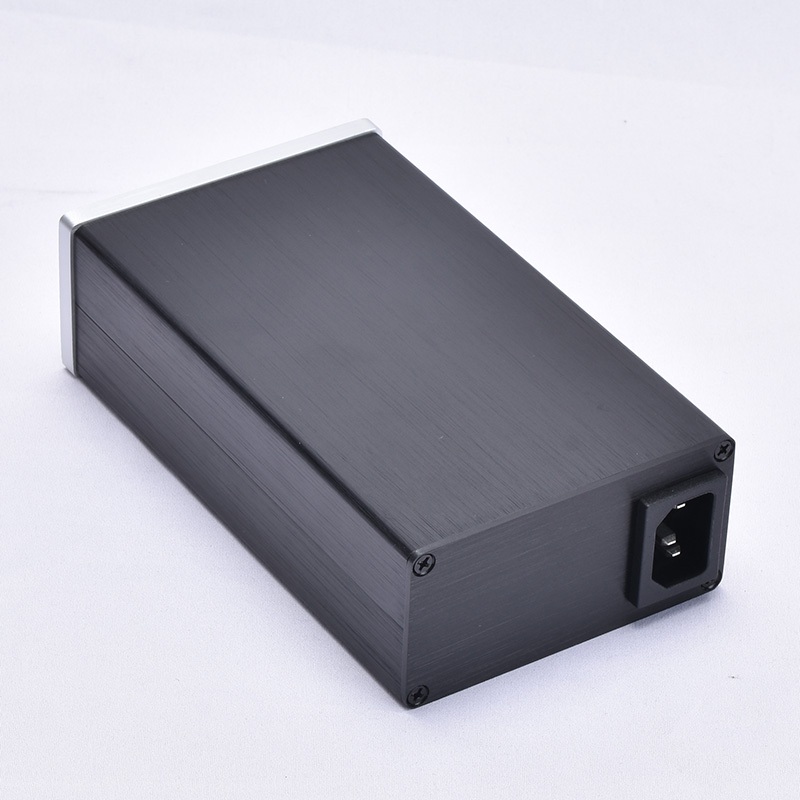 All-aluminum chassis suitable for small split power supply