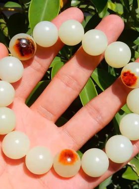 方言特惠巨漏活动价包浆罕见丹顶红白玉籽料14mm16颗圆珠手链子w