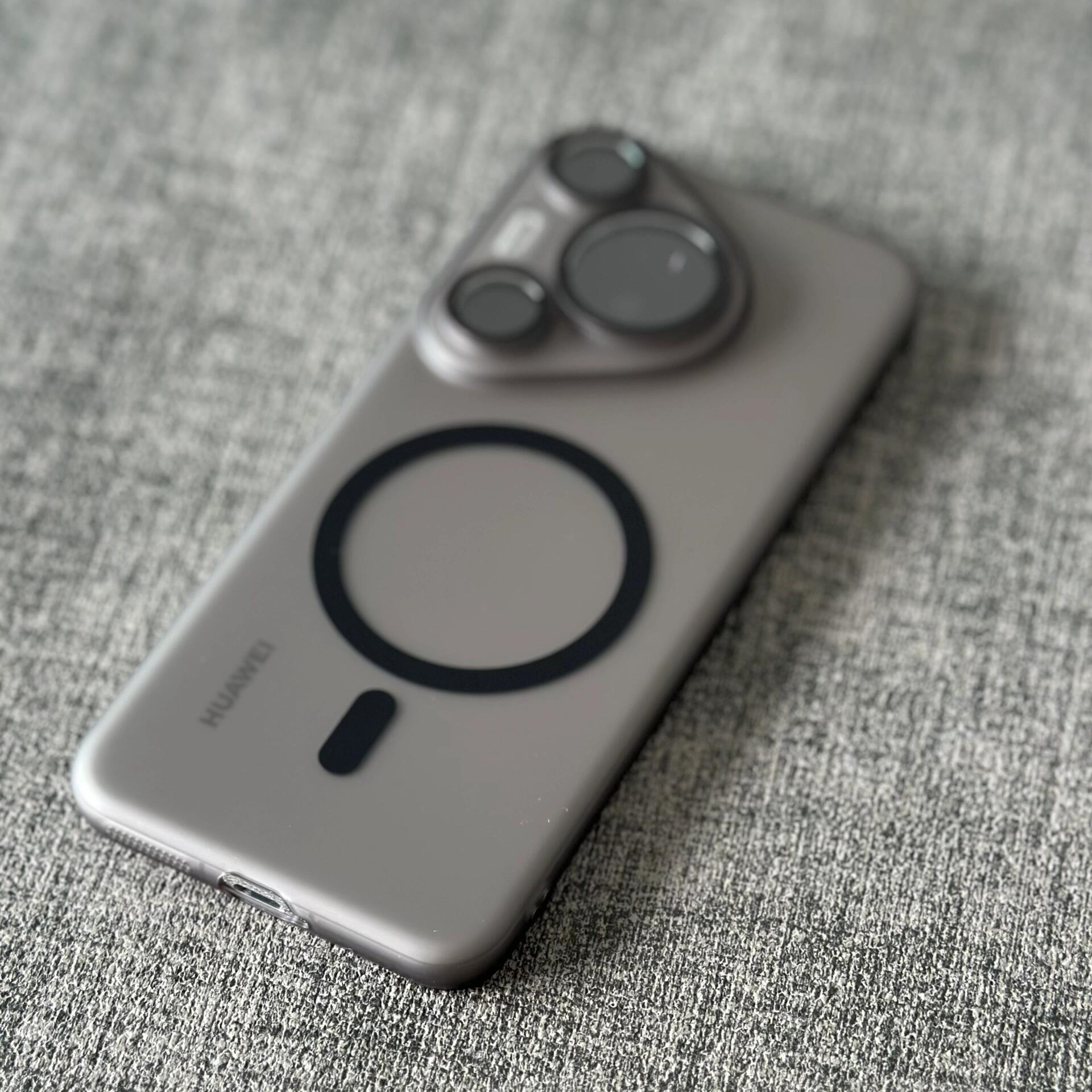 冰雾透黑色全包适用华为Pura70Pro+手机壳p70pro自带镜头膜Ultra内置磁吸P80超薄硬保护套简约小清新磨砂白男 - 图1