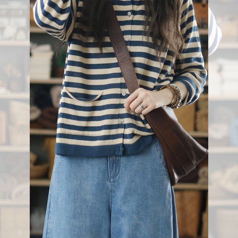 条纹高级感长袖针织开衫条纹秋季新款女独特别致小众百搭上衣毛衣,淘宝优惠券,粉丝福利购,淘宝优惠卷