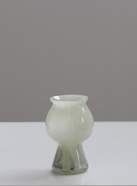 简约高级感迷你中古风奶油花瓶高脚花瓶家居软装商品插花器摆件