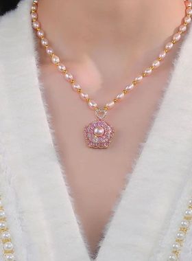 旋转项链女小众高级感幸运花吊坠锁骨链毛衣链服饰挂