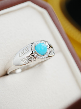 S925银复古时尚四叶草绿松石锆石耳钉轻奢高级感耳饰蛋面戒指女