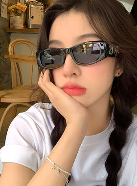 森蓝家嫩粉色字母太阳镜2023新款欧美风ins网红墨镜朋克潮眼镜