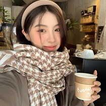 Thousands of bird groves scarves 2023 autumn and winter style womens advanced senses Winter exploits 100 hitch a new Korean version of the neck of the neck