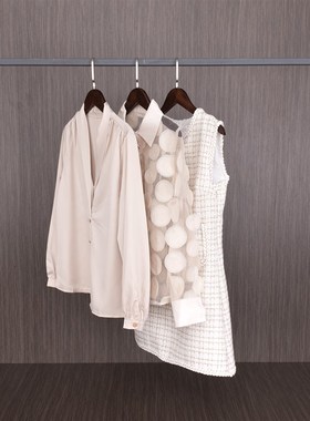 【轻奢女士衣柜】样板房衣帽间摆件米杏色包包衣服连衣裙软装饰品