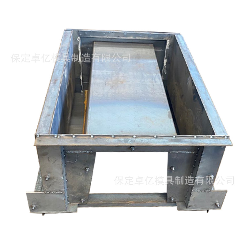 预制混凝土分水槽模具 农田灌溉分水渠模具 高速路基分水沟钢模具 - 图3