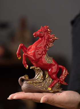 陶瓷红色小马摆件马上立马发财招财生肖马年吉祥物马到成功办公室