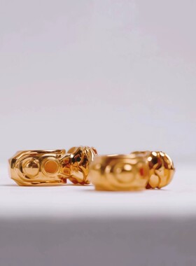 18k金色迷你欧米噶三通佛头diy小金刚百香籽文玩手串线束侧挂配饰