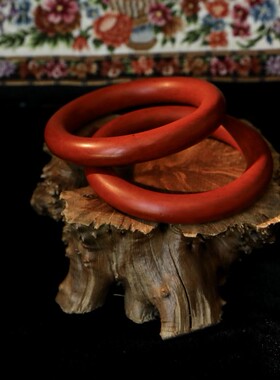 创汇时期铜胎圆棍厚素漆老雕漆手镯漆色暗红小圈口54/55/56