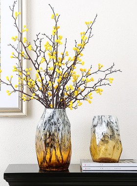 轻奢不规则琥珀渐变玻璃花瓶