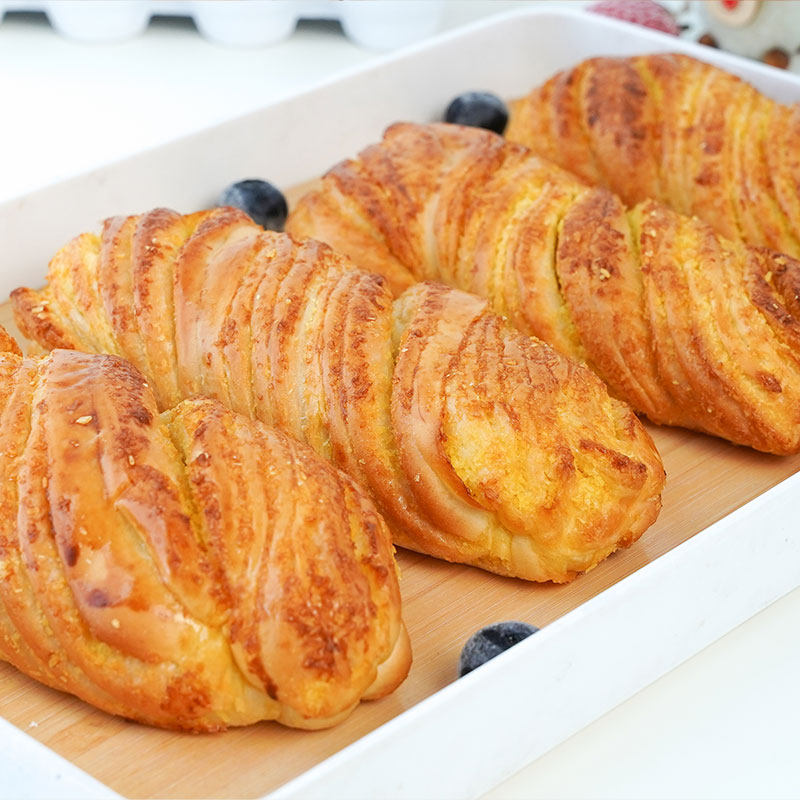 左烘右焙金丝千层卷椰蓉面包早餐健康零食吐司食品手撕面包早餐