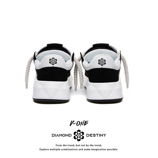 DIAMONDDESTINY casual sneakers are versatile and increase height