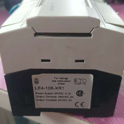 MOELLER LE4-108-XR1 relay output module, 2