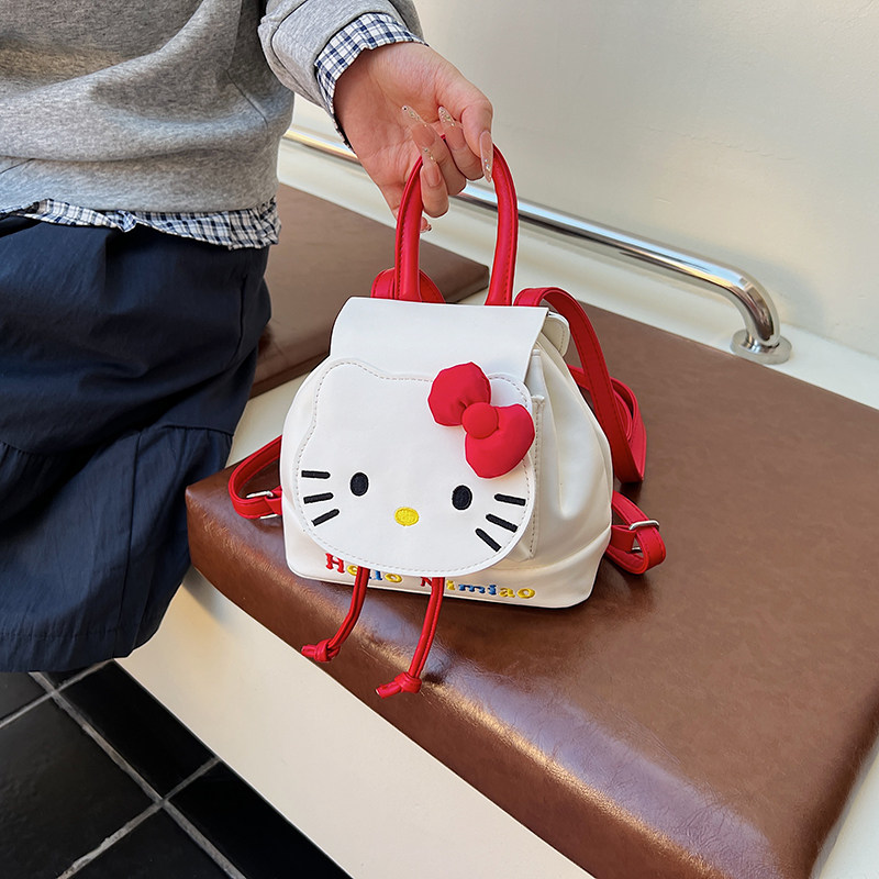 超火流行卡通可爱Hellokitty迷你包包女2025年新款小众设计双肩包,淘宝优惠券,粉丝福利购,淘宝优惠卷