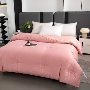 【皮革礼袋装】贡缎提花黄金丝被秋冬被子