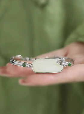 925银复古新中式缠枝花和田玉无事牌手镯百搭简约小众设计高级感