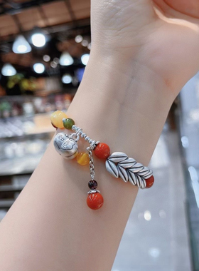 天然南红玛瑙手链女款足银999事事如意吊坠蜜蜡麦穗转运珠手串