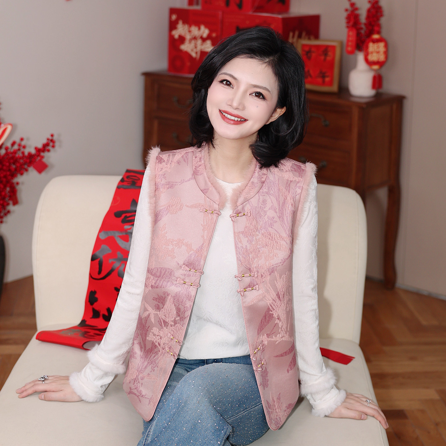 【新年穿搭】枫竺水貂毛提花国风马甲女冬季短款无袖坎肩背心外套,淘宝优惠券,粉丝福利购,淘宝优惠卷