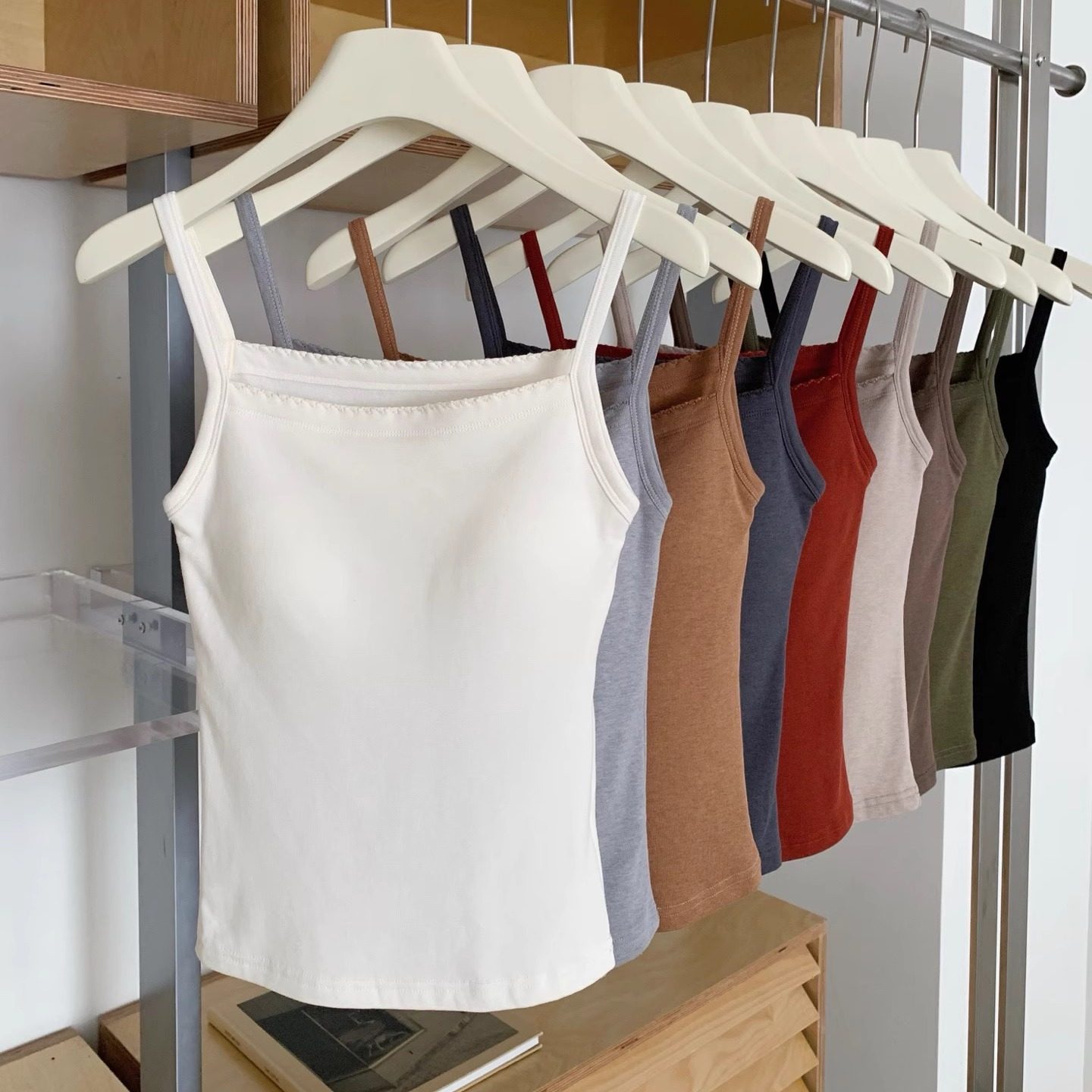 保暖背心小吊带女带胸垫文胸一体杯微磨毛秋冬季美背内搭打底上衣,淘宝优惠券,粉丝福利购,淘宝优惠卷