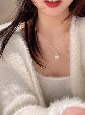 山茶花项链女小众毛衣锁骨链感气质温柔颈链