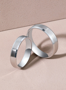 周六福素圈情侣戒日常通勤S925银质感细腻纹理清晰圣诞礼物送女友