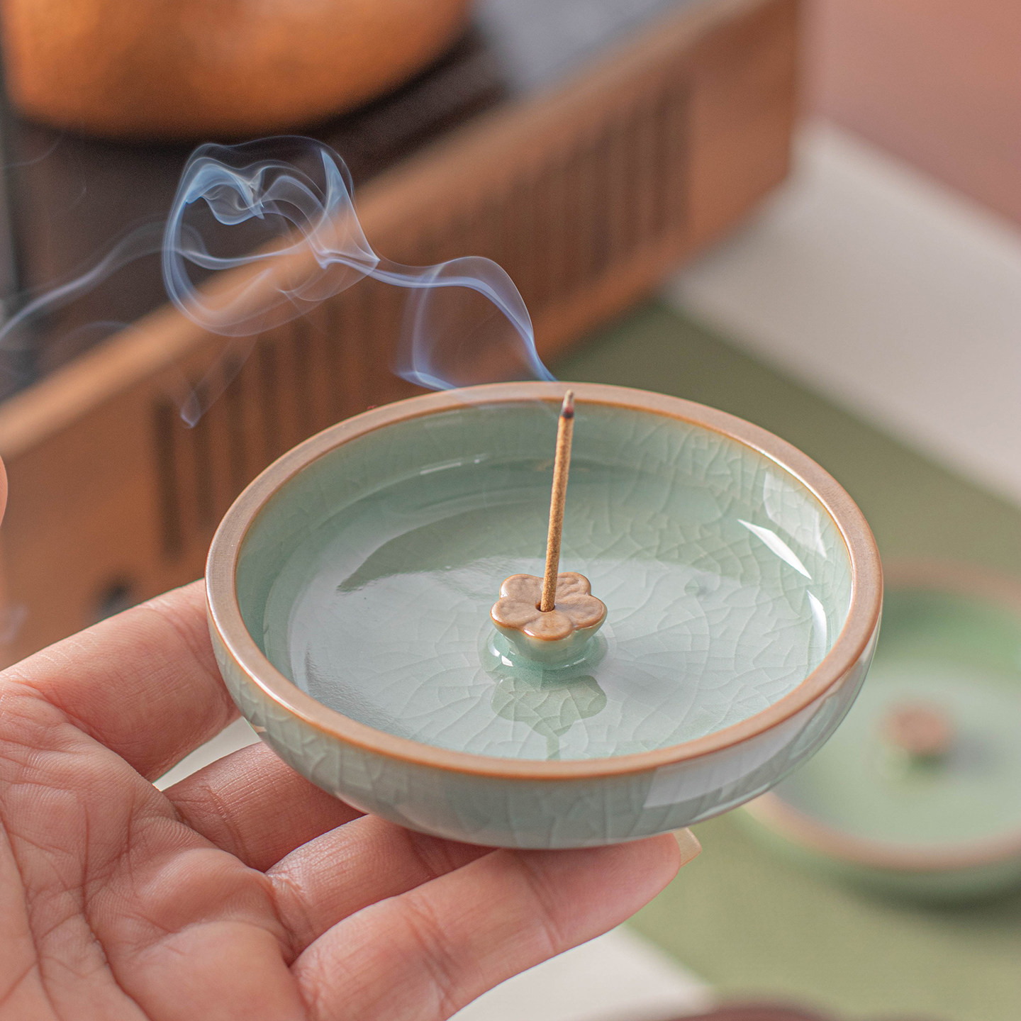 Intangible Cultural Heritage Celadon Chinese Ceramic Incense Holder Flower Pattern Incense Holder