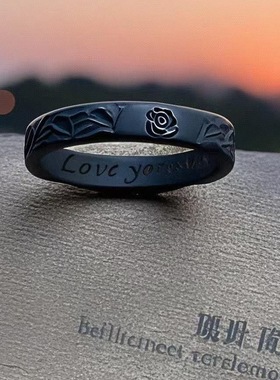 小炭火戒指女素圈轻奢小众设计高级感2025新款对戒情侣指环手饰潮