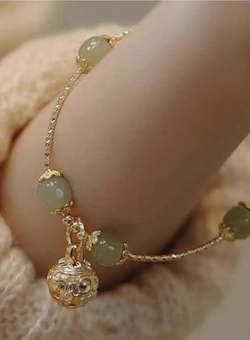 宫廷设计和田钰铃铛手镯手链女感个性礼年新款女汉服轻奢