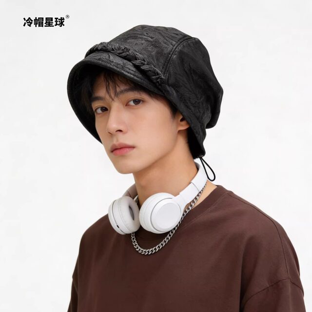 Cold Hat Planet Autumn and Winter Leather Baotou Pile Hat Shows Your Face