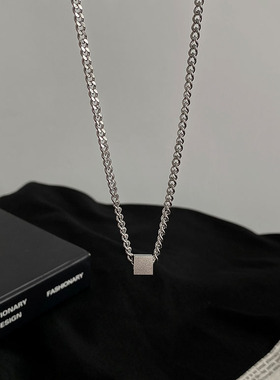 王一博同款项链嘻哈风男女潮个性锁骨链简约几何方块吊坠钛钢项链