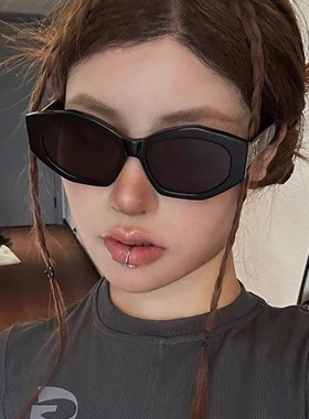 速发古多墨形边镜款潮酷复级感街拍太防紫外线大脸
