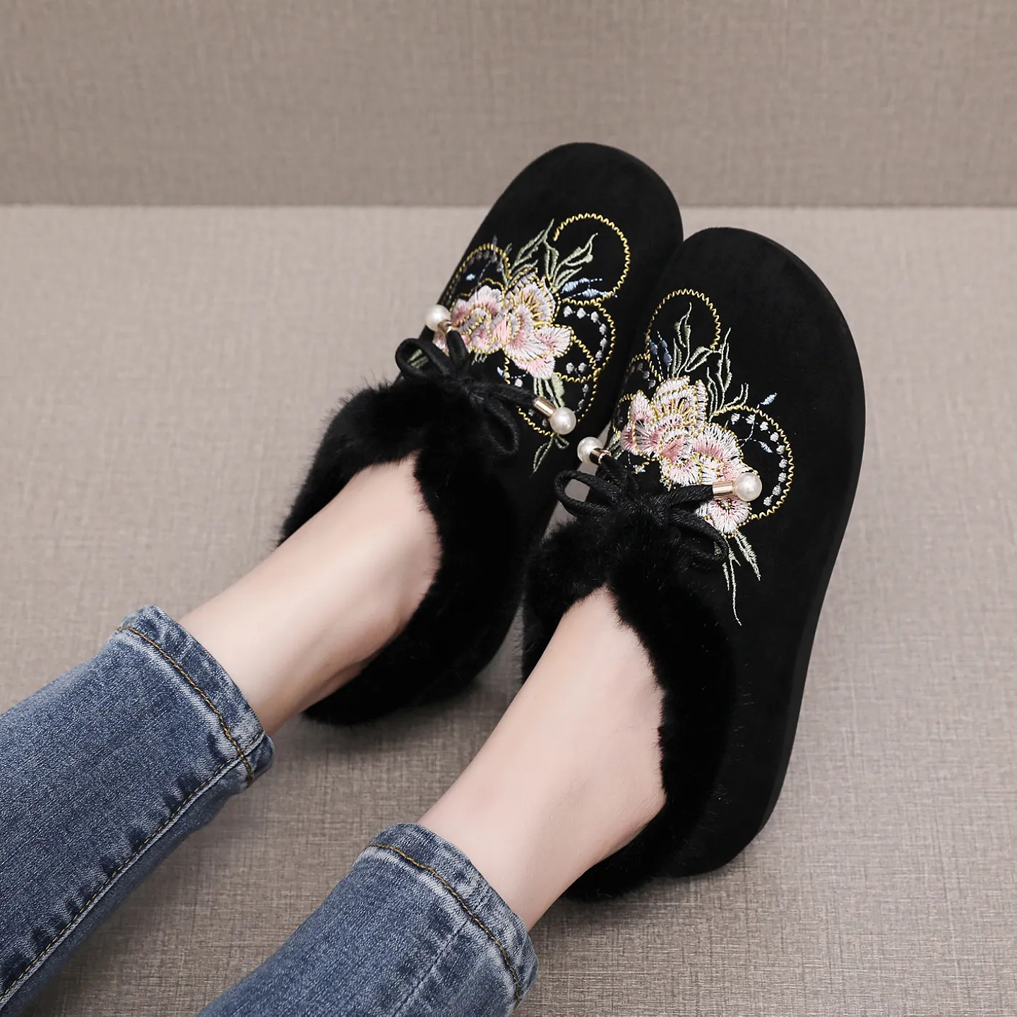 2026冬季新款复古绣花棉鞋防滑软底老北京布鞋加绒保暖舒适妈妈鞋,淘宝优惠券,粉丝福利购,淘宝优惠卷