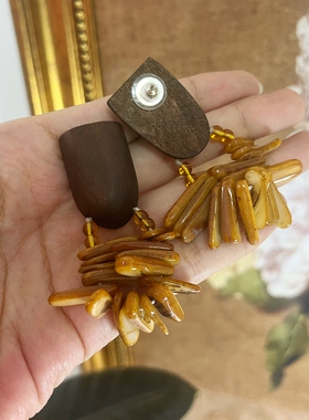 Monies 风中古天然小石拼接木头流苏摩登原始感耳钉