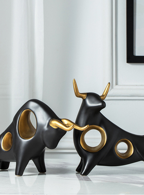 牛家居装饰品北欧轻奢现代简约玄关客厅红酒柜酒架电视柜陶瓷摆件