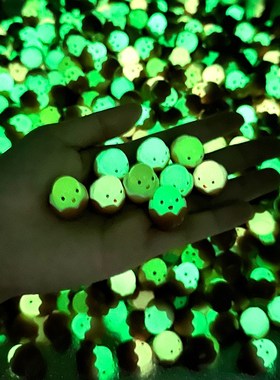 夜光发光蛋壳小鸡摆件荧光v破壳树脂小鸡蛋仔桌面玩具小物件装饰