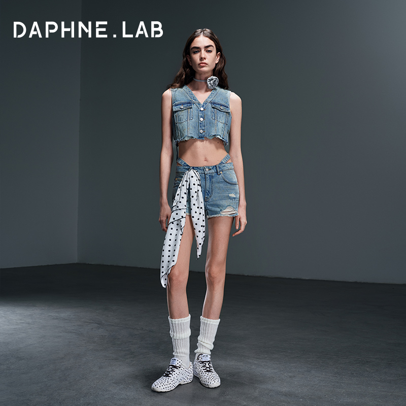 宋茜同款DAPHNELAB方糖德训鞋百搭复古银色红色蓝色休闲鞋阿甘鞋 - 图3
