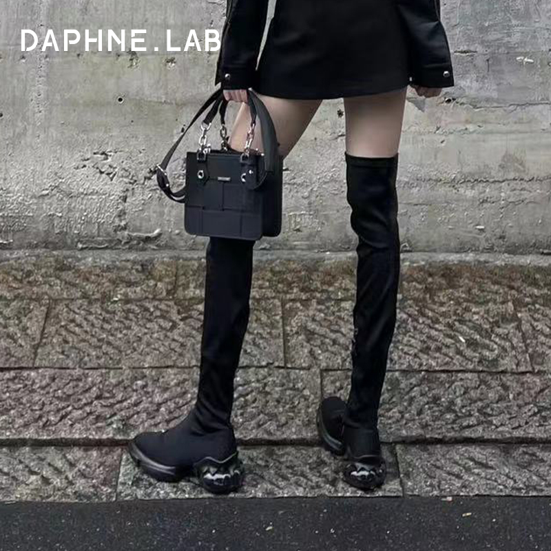 DAPHNELAB达芙妮泡泡糖过膝靴复古长筒靴时装靴瘦瘦靴女