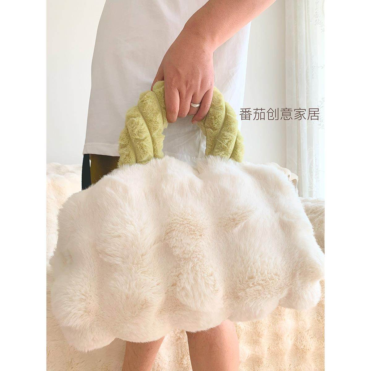 抱枕被两用二合一毯子撸猫感毛绒秋冬午睡盖毯兔毛绒抱枕靠垫车载,淘宝优惠券,粉丝福利购,淘宝优惠卷