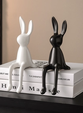 酒柜电视柜台面轻奢陶瓷坐姿兔