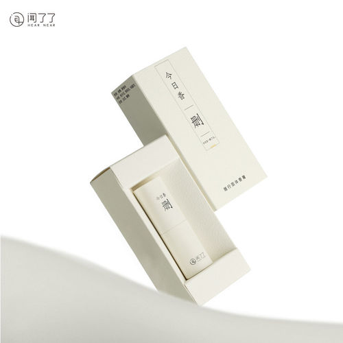 KKV闻了了无往不复随行固体香膏4g淡雅固体香膏持久留香便携女士 - 图1