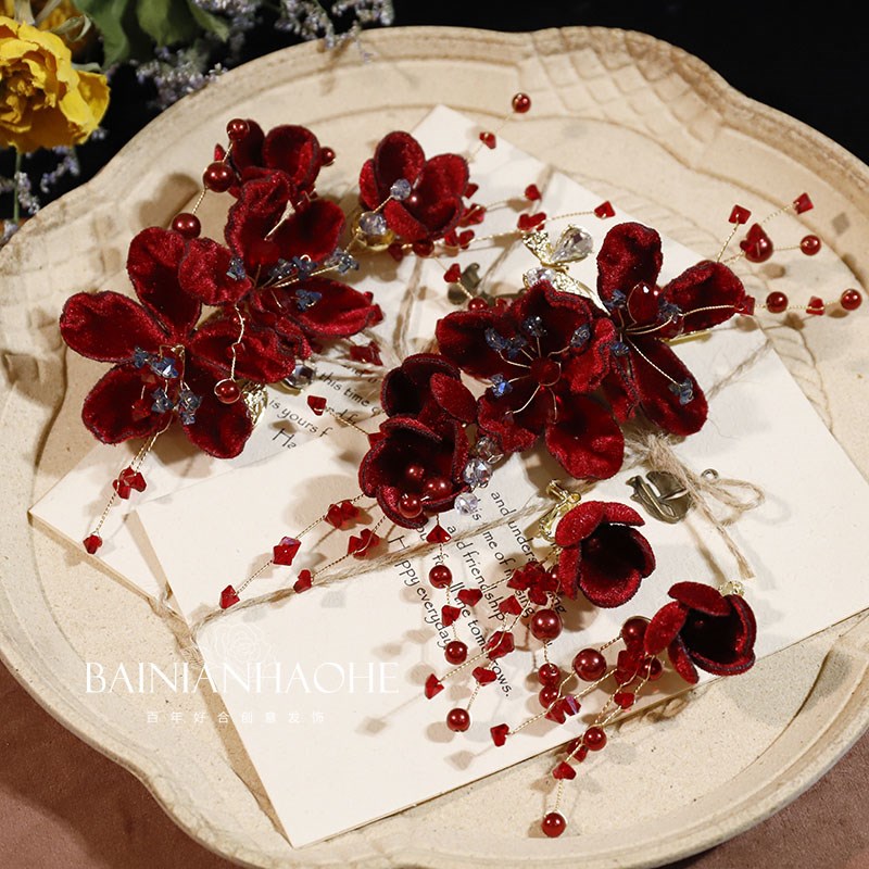 新款酒红色丝绒花朵水晶边夹新娘结婚头饰百搭礼服敬酒服旗袍发夹 - 图0