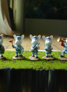 创意可爱兔子兵摆件装饰品办公室房间卡通公仔送男生朋友生日礼物