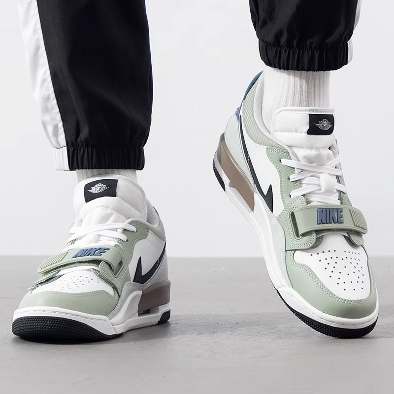 NIKE耐克男鞋2025春季新款轻便运动经典复古休闲板鞋HV5970,淘宝优惠券,粉丝福利购,淘宝优惠卷