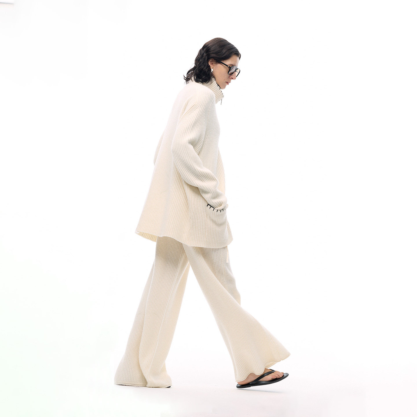 ISSIofficial*「Cozyvibe」100%羊毛立体螺纹装拉链开衫外套 - 图1